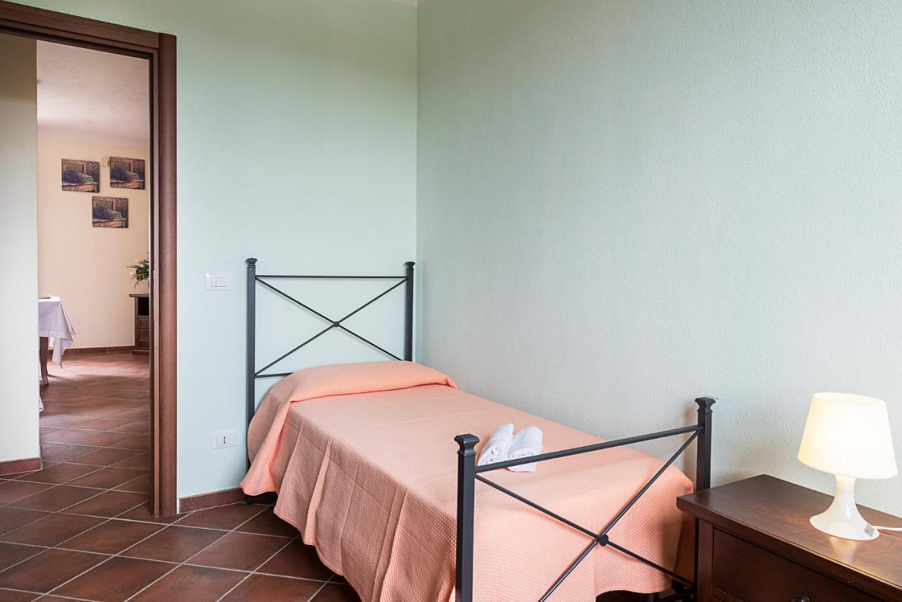 Tenuta Di Valmora Маса Маритима Екстериор снимка