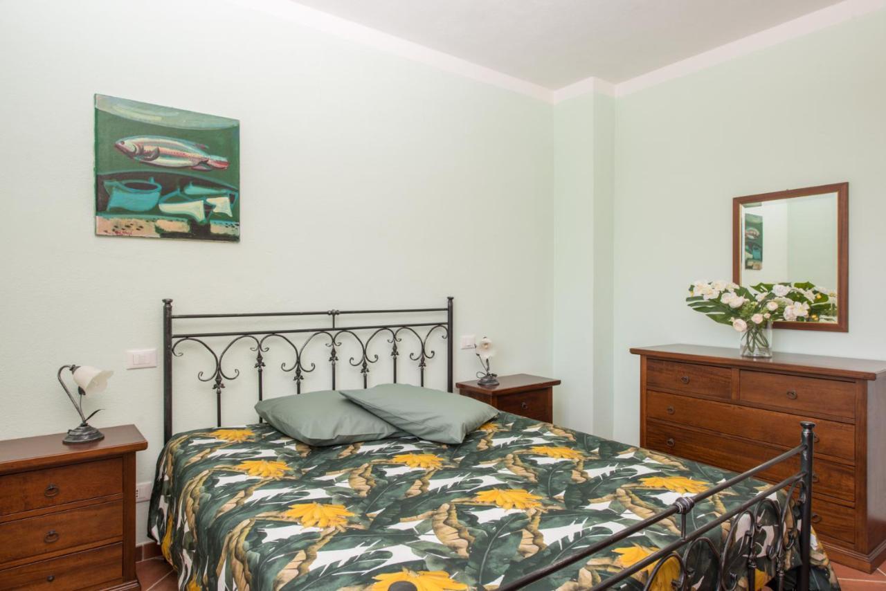 Tenuta Di Valmora Маса Маритима Екстериор снимка